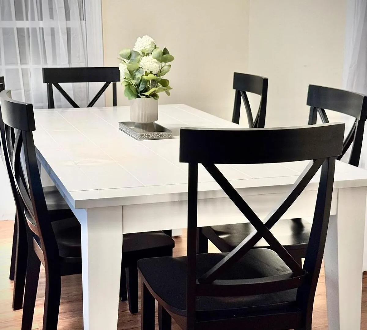 Prázdninový dům Vila New! Special Intro Rate! Walkable, Fenced-In Yard Charlotte